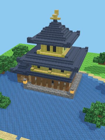 池のほとりに立つ、金の楼閣の金閣寺のような建物